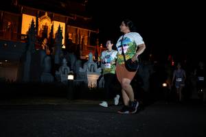 BIB: 101, 244
                            <button type="button" onclick="openModal(22280282)" class="btn btn-primary btn-sm float-right btn-popup" data-toggle="modal" data-target=".modal-high-quality">
                        <i class="fas fa-shopping-cart"></i> Add to Cart
                    </button>
                                            <button type="button" onclick="isThisMe(22280282, true)" class="btn btn-success btn-sm float-right btn-popup btn-isme hidden" data-toggle="tooltip" data-placement="bottom" title="นี่คือรูปของคุณใช่ไหม คลิกที่นี่เพื่อเอาเข้าอัลบั้ม">
                        <i class="fas fa-plus"></i> Add to album
                    </button>
                    <button type="button" onclick="isThisMe(22280282, false)" class="btn btn-warning btn-sm float-right btn-popup btn-isnotme hidden">
                        <i class="fas fa-ban"></i> Remove from album
                    </button>